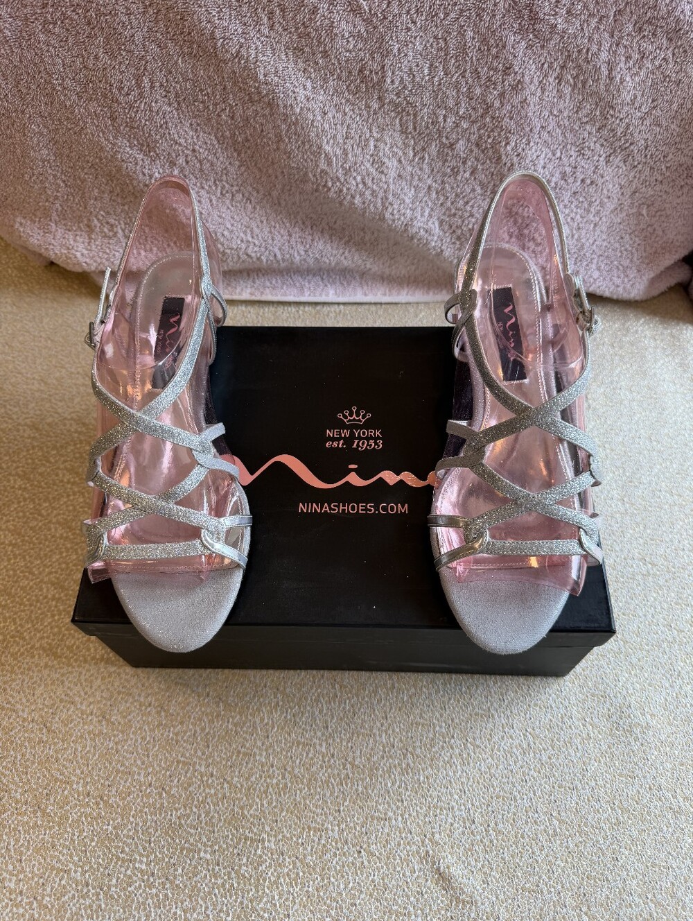 Women's Nina Dress Shoe Sandal Wedge Foley Silver Glitter New With Box 7.5 M